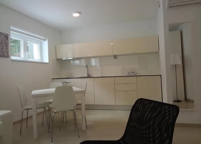 Drance Apartment Selce